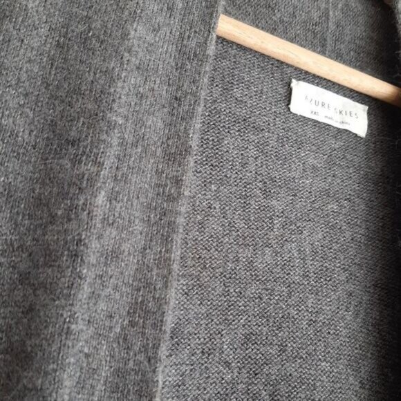 AZURE SKIES / Aritzia Lenox Sweater Cardigan Relaxed Fit Grey Sz XXS - Picture 6 of 15